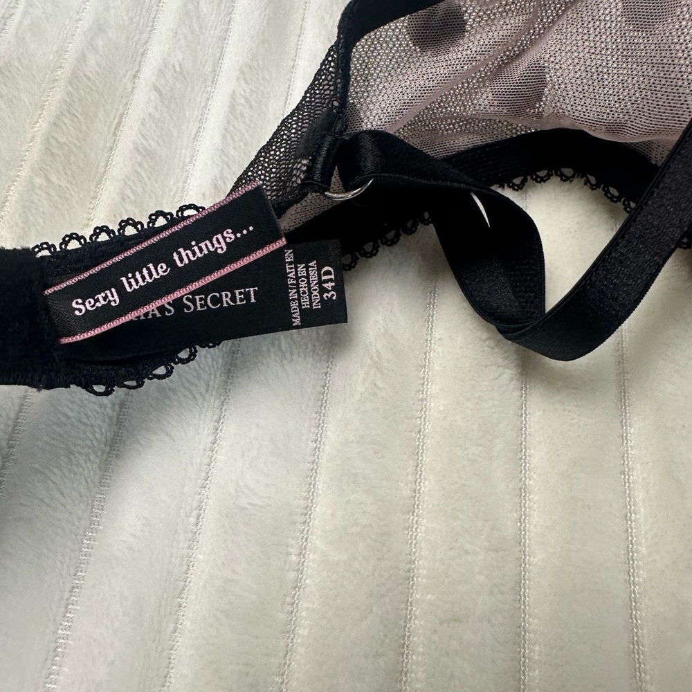 Victoria’s Secret Apron Black and Pink Polka Dot Lingerie Set - Picture 11 of 11